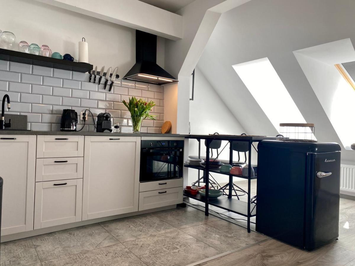 Apartament Hrabala Jelenia Gora Luaran gambar