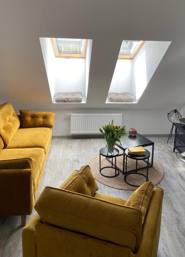 Apartament Hrabala Jelenia Gora Luaran gambar